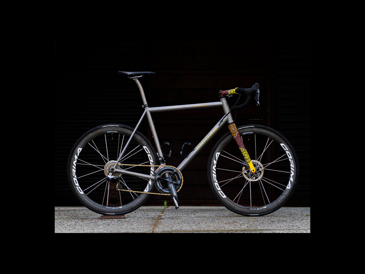 Mooro Karang titanium endurance road bike